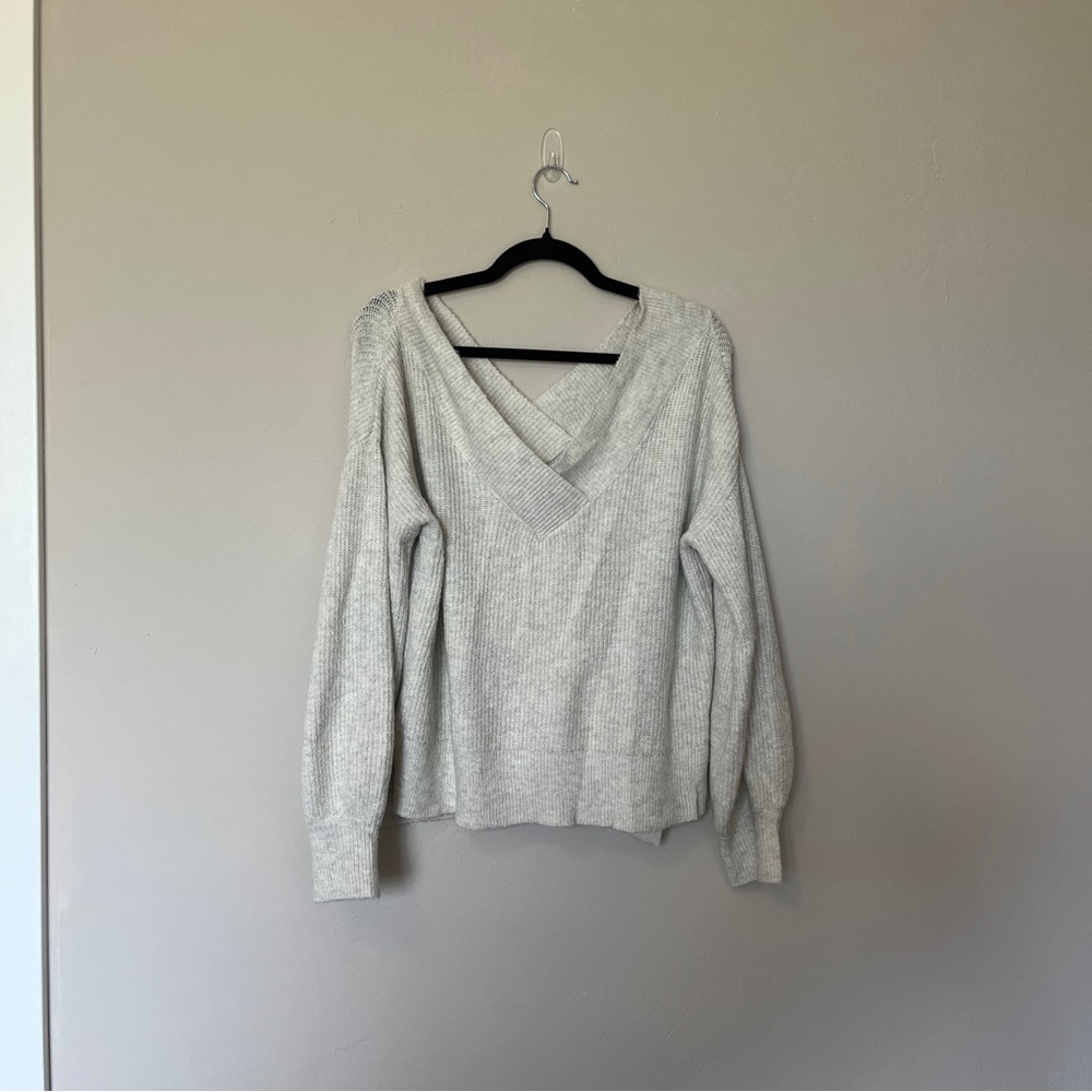 Pink Rose Gray V-Neck Sweater